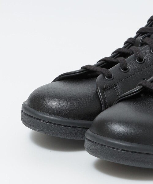 SHIPS（シップス）の「adidas: STAN SMITH LUX（スニーカー・メンズ・ブラック・10/11/9）」の4枚目の写真