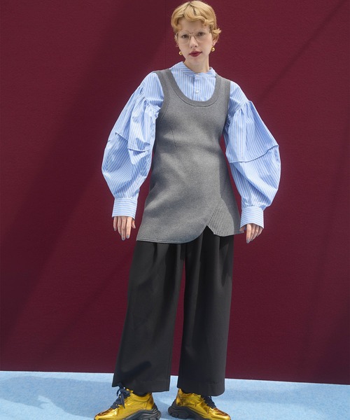 OMMO(オーエムエムオー)の「GATHER SLEEVE SHIRT(シャツ/ブラウス・レディース・ホワイト/ブルー系その他・F)」の8枚目の写真