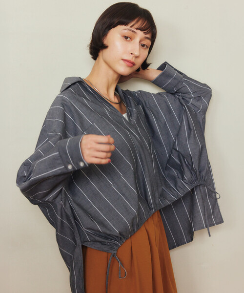 COMME CA ISM(コムサイズム)の「ストライプ スキッパーブラウス(シャツ/ブラウス・レディース・ブルー系その他/グレー系その他・FREE)」の5枚目の写真