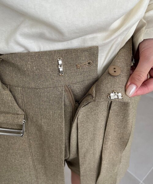 CAPRICIEUX LE'MAGE(カプリシューレマージュ)の「【セットアップ対応】スカートレイヤードショートパンツ(その他パンツ・レディース・モカ/ブラック/ベージュ・38/36)」の18枚目の写真