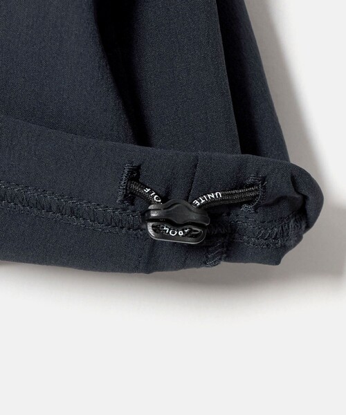 UNITED ARROWS GOLF(ユナイテッドアローズゴルフ)の「メンズ 360マスター クウォータージップ プルオーバー ストレッチ 撥水(その他トップス・メンズ・ネイビー/ブラック・XL/L/M)」の20枚目の写真