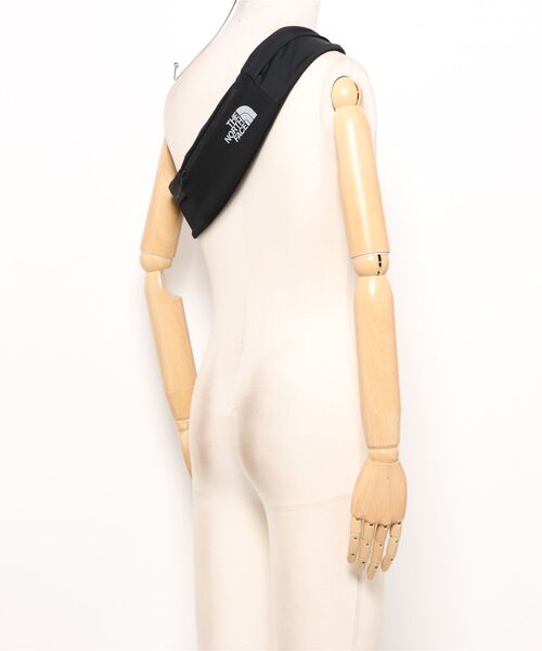 THE NORTH FACE(ザノースフェイス)の「【THE NORTH FACE/ザ ノースフェイス】PACER BELT(ボディバッグ/ウエストポーチ・メンズ・ブラック・FREE)」の5枚目の写真