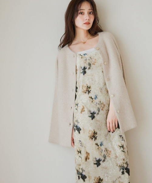 Andemiu(アンデミュウ)の「Cラクーンコンロングカーディガン/670458(ニット/セーター・レディース・ベージュ/チャコールグレー/ブラック・FREE)」の3枚目の写真