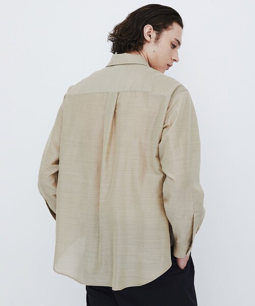 UNITED TOKYO(ユナイテッドトウキョウ)の「【数量限定生産】WOOL SILK RELAX SHIRT |高級素材/シルク/秋服/防臭性/通気性/吸湿性(シャツ/ブラウス・メンズ・ブラック/グレイッシュベージュ・1/2)」の3枚目の写真