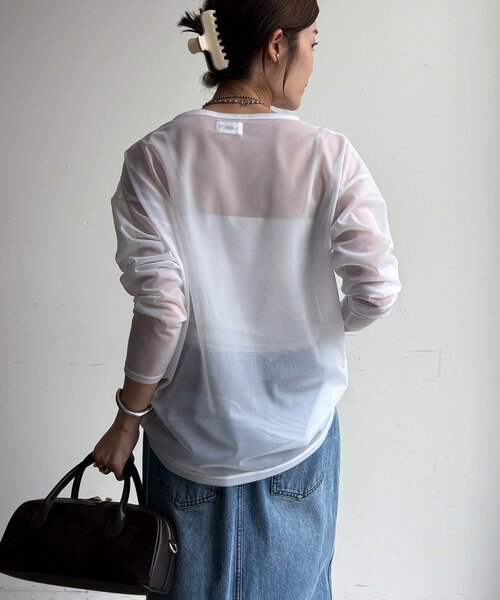 DouDou(ドゥドゥ)の「【WEB限定】シアーロゴTEE(Tシャツ/カットソー・レディース・グレイッシュベージュ/オフホワイト・FREE)」の21枚目の写真