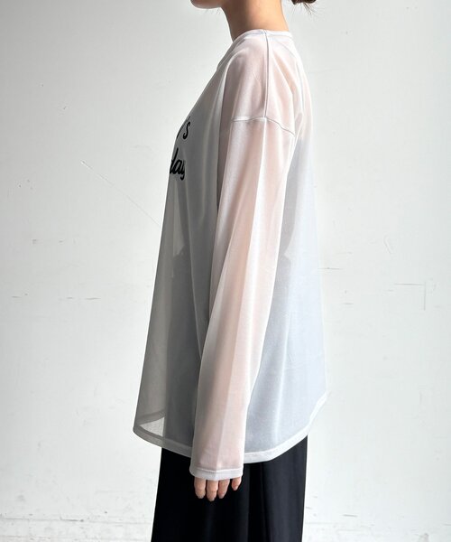 DouDou(ドゥドゥ)の「【WEB限定】シアーロゴTEE(Tシャツ/カットソー・レディース・グレイッシュベージュ/オフホワイト・FREE)」の10枚目の写真