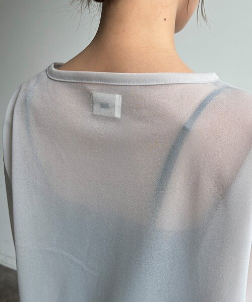 DouDou(ドゥドゥ)の「【WEB限定】シアーロゴTEE(Tシャツ/カットソー・レディース・グレイッシュベージュ/オフホワイト・FREE)」の13枚目の写真