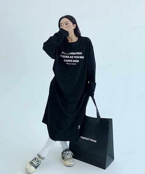 Dalfwin(ダールフィン)の「OISISバックプリントアウトステッチロング丈スウェットワンピース(ワンピース・レディース・ブラック/グレー・FREE)」の9枚目の写真