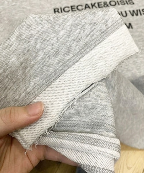 Dalfwin(ダールフィン)の「OISISバックプリントアウトステッチロング丈スウェットワンピース(ワンピース・レディース・ブラック/グレー・FREE)」の20枚目の写真