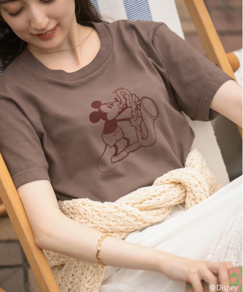 COHINA(コヒナ)の「【GOOD ROCK SPEED】<Mickey> playing jazz Tシャツ 【低身長・小柄女性】(Tシャツ/カットソー・レディース・ブラウン・ONE SIZE)」の2枚目の写真