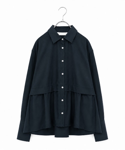 Marilyn Moon（マリリンムーン）の「tuck flare shirt（シャツ/ブラウス・レディース・ネイビー/ホワイト/ブルーグレー/バーガンディー・FREE）」の3枚目の写真
