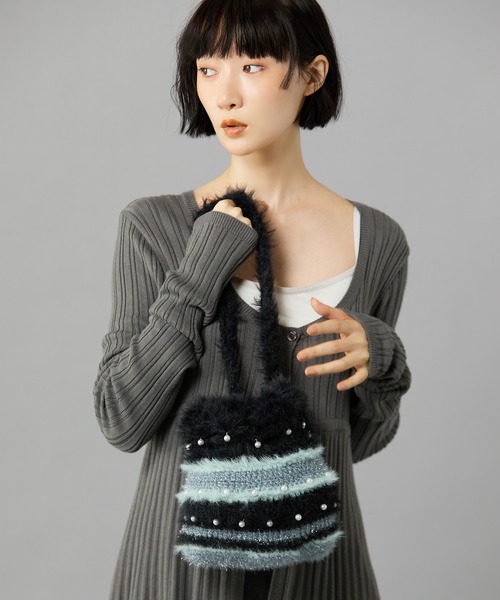 Casselini（キャセリーニ）の「Casselini(キャセリーニ)Fluffy Mix Bag（ショルダーバッグ・レディース・レッド/ブラウン/ブラック・FREE）」の2枚目の写真