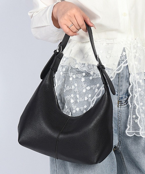 STYLEBLOCK(スタイルブロック)の「2WAYワンハンドルラウンドショルダーバッグ/ペットボトル収納可(ショルダーバッグ・レディース・ダークブラウン/ブラック・FREE)」の3枚目の写真