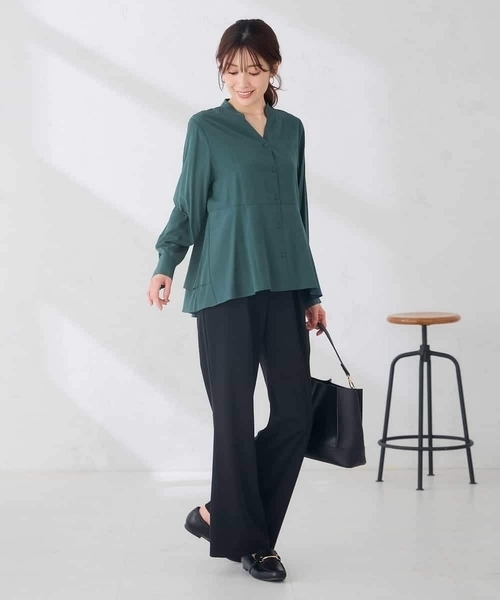 a.v.v(アーヴェヴェ)の「ジャージー セミフレア パンツ(その他パンツ・レディース・ブラック/アイボリー・38/40)」の11枚目の写真