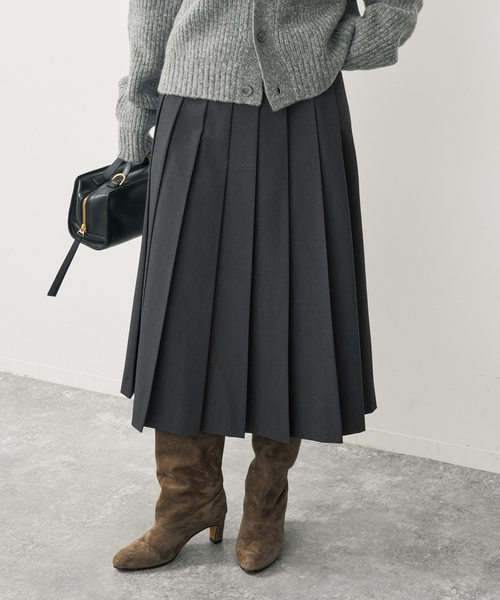Spick & Span(スピックアンドスパン)の「ミディプリーツスカート(スカート・レディース・ブラウン/チャコールグレー・36/38)」の1枚目の写真