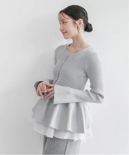 RANDA（ランダ）の「【SUSTAINABLE】シアーチュールドッキングペプラムニット（ニット/セーター・レディース・ピンク/グレー/アイボリー/ライトグレー・FREE）」の15枚目の写真
