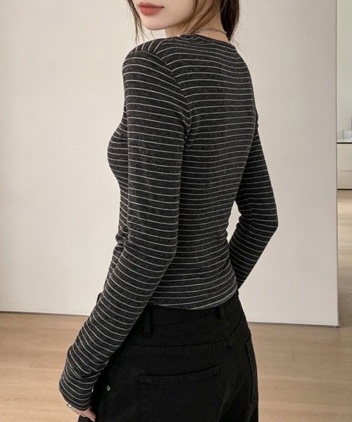 LEMOA(レモア)の「ボーダー柄ヘンリーネックリブカットソー(Tシャツ/カットソー・レディース・ライトグレー/ブラウン/ダークグレー・X-LARGE/LARGE/MEDIUM)」の22枚目の写真