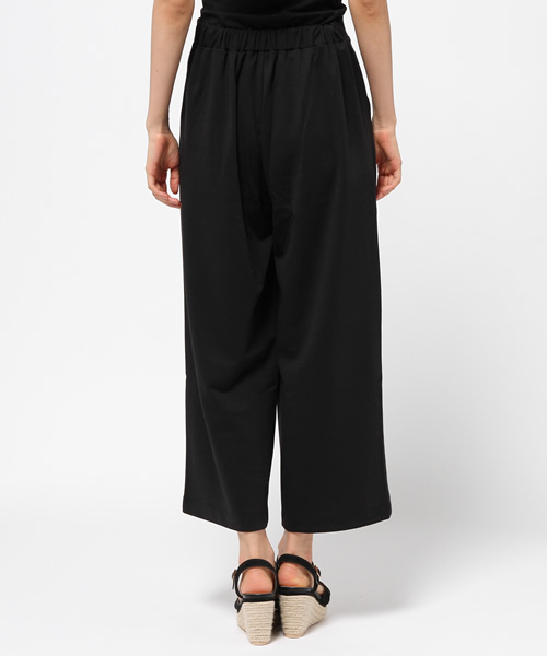 REAL CUBE(リアルキューブ)の「Hunch ぺプラムキャミセットアップ(ワンピース・レディース・キャメル/ブラック/カーキ・M)」の8枚目の写真