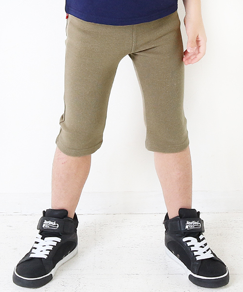 devirock(デビロック)の「ウルトラストレッチハーフパンツ レギパン 保育園パンツ ストレッチパンツ(その他パンツ・キッズ・ヘザーチャコール/杢グレー/ブルー/ターコイズブルー/ベージュ系その他/ライム/オレンジ/ピンク系その他/ネイビー/イエロー/ブルー系その他/ダークパープル/イエロー系その他/エメラルド/ブルー系その他2/ブラック/カーキ/ピンク/レッド/レッド系その他・90cm/130cm/110cm/140cm/95cm/100cm/120cm/80cm)」の5枚目の写真