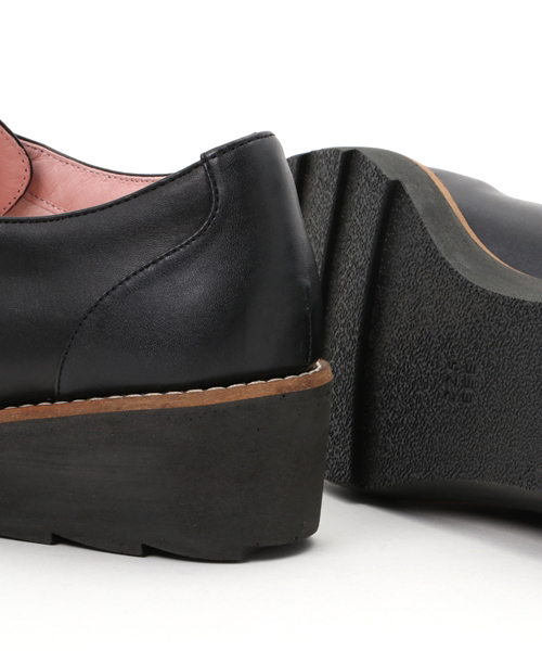 REPEL（リベル）の「防水レースアップスニーカー (RP-476)（スニーカー・レディース・シルバー/ホワイト/ブラック・24.0cm/23.5cm/23.0cm/24.5cm/22.5cm）」の9枚目の写真