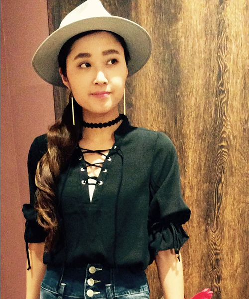 VENCEEXCHANGE（ヴァンスエクスチェンジ）の「スピンドル7分ブラウス               （シャツ/ブラウス・レディース・ホワイト/ブラック/イエロー・MEDIUM）」の3枚目の写真