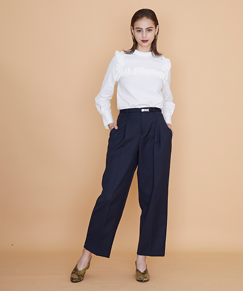 UNITED TOKYO（ユナイテッドトウキョウ）の「ウォッシャブルカラーワイドテーパードパンツ（その他パンツ・レディース・ネイビー/ブラウン/イエロー/グリーン・1/2）」の12枚目の写真