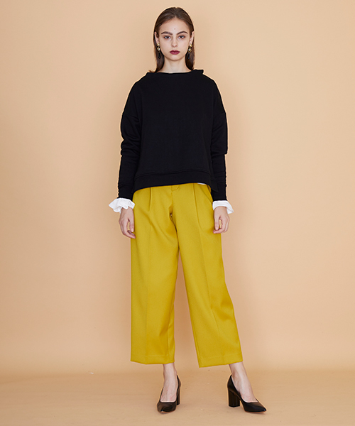 UNITED TOKYO（ユナイテッドトウキョウ）の「ウォッシャブルカラーワイドテーパードパンツ（その他パンツ・レディース・ネイビー/ブラウン/イエロー/グリーン・1/2）」の7枚目の写真