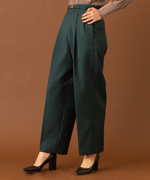 UNITED TOKYO（ユナイテッドトウキョウ）の「ウォッシャブルカラーワイドテーパードパンツ（その他パンツ・レディース・ネイビー/ブラウン/イエロー/グリーン・1/2）」の22枚目の写真