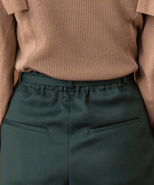 UNITED TOKYO（ユナイテッドトウキョウ）の「ウォッシャブルカラーワイドテーパードパンツ（その他パンツ・レディース・ネイビー/ブラウン/イエロー/グリーン・1/2）」の17枚目の写真