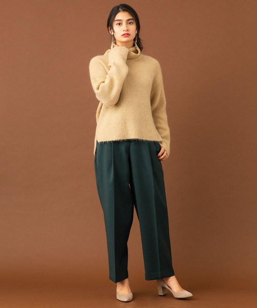 UNITED TOKYO（ユナイテッドトウキョウ）の「ウォッシャブルカラーワイドテーパードパンツ（その他パンツ・レディース・ネイビー/ブラウン/イエロー/グリーン・1/2）」の16枚目の写真