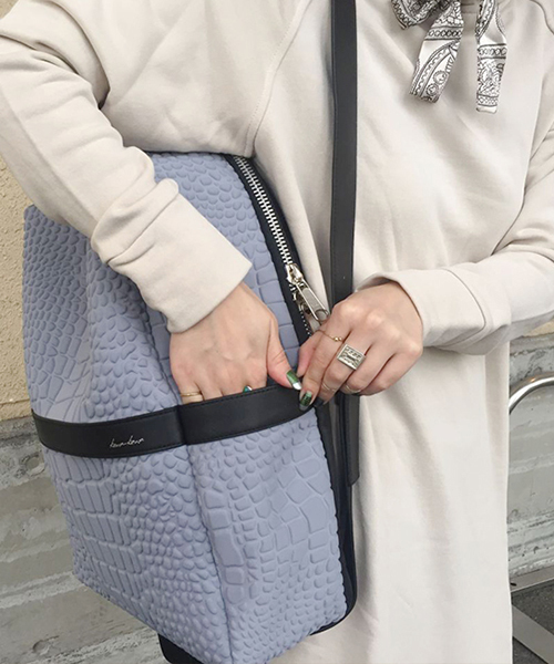 Kawa-Kawa（カワカワ）の「【Kawa-Kawa(カワカワ）】Waniリュック889