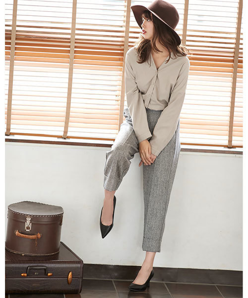 KOBE LETTUCE（コウベレタス）の「ポインテッドトゥ7cmヒールパンプス（パンプス・レディース・ブラック/ブラック系その他/チェック/ベージュ/グレイッシュベージュ/キャメル/シルバー/ワイン/ブラウン/パープル/カーキ・L/LL/M/S）」の16枚目の写真