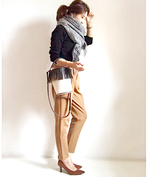 KOBE LETTUCE（コウベレタス）の「ポインテッドトゥ7cmヒールパンプス（パンプス・レディース・ブラック/ブラック系その他/チェック/ベージュ/グレイッシュベージュ/キャメル/シルバー/ワイン/ブラウン/パープル/カーキ・L/LL/M/S）」の19枚目の写真