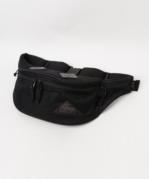 KELTY(ケルティ)の「【KELTY/ケルティ】デニムボディバッグ ミニファニー / URBAN DENIM MINI FANNY(ボディバッグ/ウエストポーチ・メンズ・ブラック/ネイビー/ダークネイビー・FREE)」の2枚目の写真