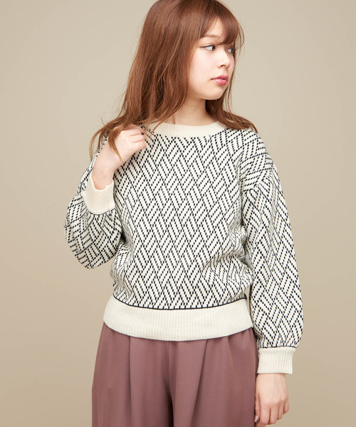 natural couture（ナチュラルクチュール）の「ジオメトリック柄ジャガーニット（ニット/セーター・レディース・オフホワイト/ベージュ/パープル・FREE）」の17枚目の写真