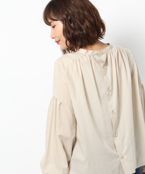 laboratory work（ラボラトリーワーク）の「バックボタンブラウス（シャツ/ブラウス・レディース・ネイビー/オフホワイト/ベージュ・MEDIUM）」の2枚目の写真