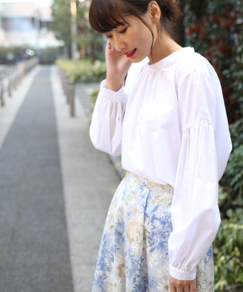 laboratory work（ラボラトリーワーク）の「バックボタンブラウス（シャツ/ブラウス・レディース・ネイビー/オフホワイト/ベージュ・MEDIUM）」の12枚目の写真