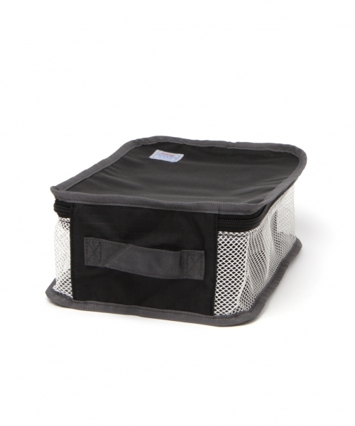 niko and...（ニコアンド）の「[CITY CREEK]トラベルポーチM（ポーチ・レディース・ブラック/ピンク/ライトイエロー/セージグリーン/グレー・0）」の7枚目の写真