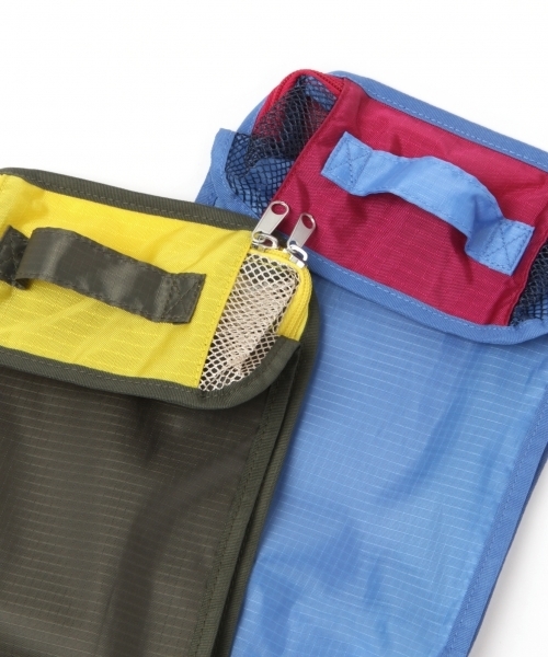 niko and...（ニコアンド）の「[CITY CREEK]トラベルポーチM（ポーチ・レディース・ブラック/ピンク/ライトイエロー/セージグリーン/グレー・0）」の15枚目の写真