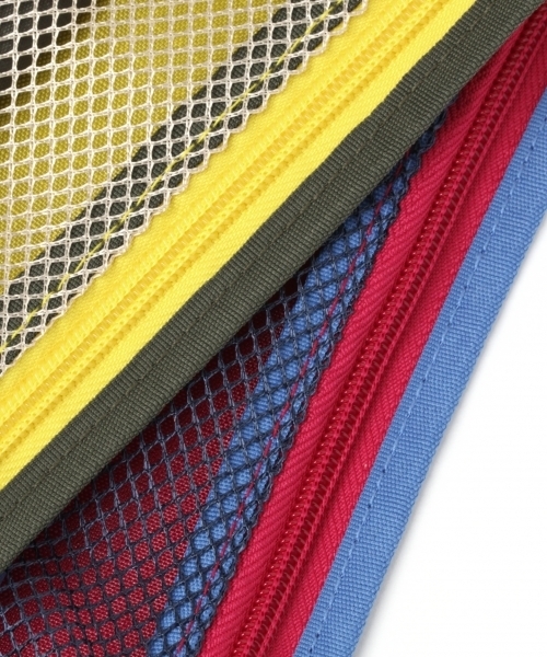 niko and...（ニコアンド）の「[CITY CREEK]トラベルポーチM（ポーチ・レディース・ブラック/ピンク/ライトイエロー/セージグリーン/グレー・0）」の17枚目の写真