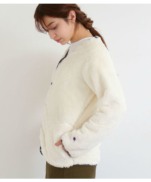Champion（チャンピオン）の「Champion / チャンピオン　シェルパフリーススナップジャケット（その他アウター・レディース・ホワイト/ブラック・MEDIUM）」の11枚目の写真