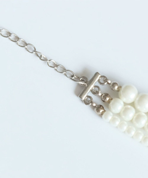 DRESS STAR(ドレス スター)の「MIXフェイクパールデザイン3連ネックレス(ネックレス・レディース・ホワイト・フリー)」の6枚目の写真
