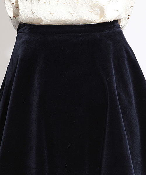 Ray BEAMS（レイビームス）の「□ Ray BEAMS / 別珍フレア ミニスカート（スカート・レディース・ネイビー/ブラック/ワイン・0/1）」の5枚目の写真