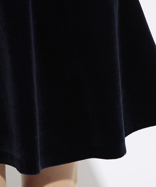 Ray BEAMS（レイビームス）の「□ Ray BEAMS / 別珍フレア ミニスカート（スカート・レディース・ネイビー/ブラック/ワイン・0/1）」の7枚目の写真