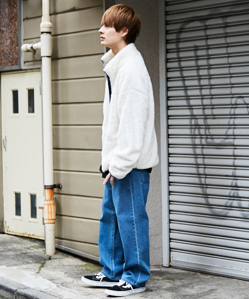 kutir(クティール)の「ダブル ボアジャケット ボアブルゾン(ブルゾン・メンズ・ホワイト/ブラック/ベージュ・SMALL/MEDIUM/LARGE)」の14枚目の写真