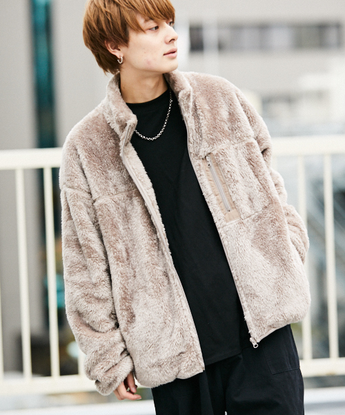 kutir(クティール)の「ダブル ボアジャケット ボアブルゾン(ブルゾン・メンズ・ホワイト/ブラック/ベージュ・SMALL/MEDIUM/LARGE)」の19枚目の写真