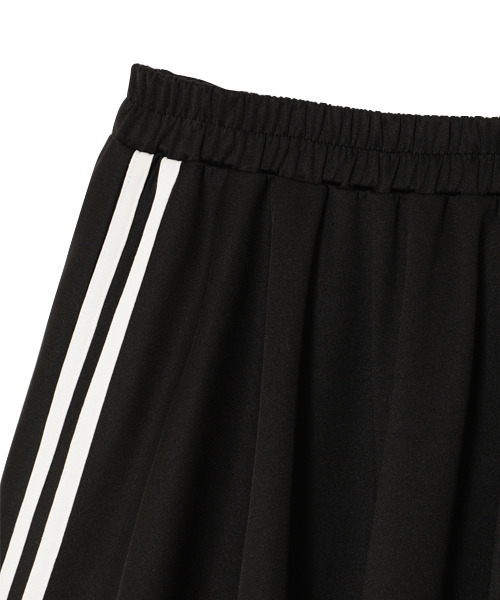 Candy Stripper（キャンディストリッパー）の「RANDOM HEM JERSEY スカート（スカート・レディース・ブラック/ネイビー・2）」の5枚目の写真