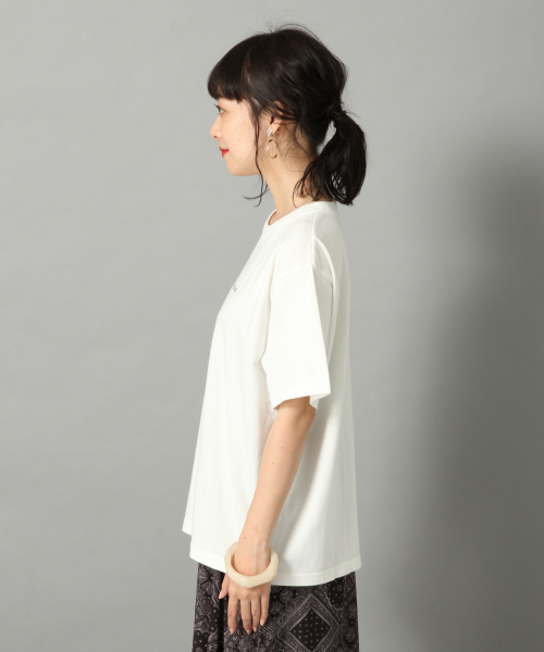 LOWRYS FARM（ローリーズファーム）の「アソートロゴＴＥＥ　838655（Tシャツ/カットソー・レディース・オフホワイト/ブラック/ベージュ/イエロー・FREE）」の17枚目の写真