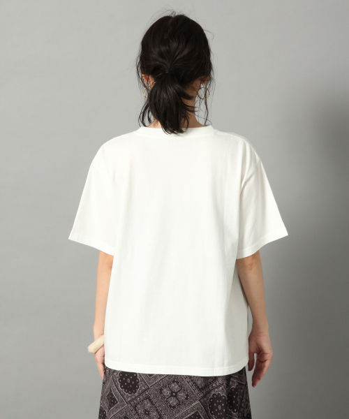 LOWRYS FARM（ローリーズファーム）の「アソートロゴＴＥＥ　838655（Tシャツ/カットソー・レディース・オフホワイト/ブラック/ベージュ/イエロー・FREE）」の5枚目の写真