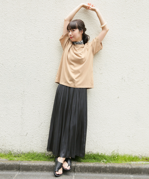 LOWRYS FARM（ローリーズファーム）の「アソートロゴＴＥＥ　838655（Tシャツ/カットソー・レディース・オフホワイト/ブラック/ベージュ/イエロー・FREE）」の21枚目の写真